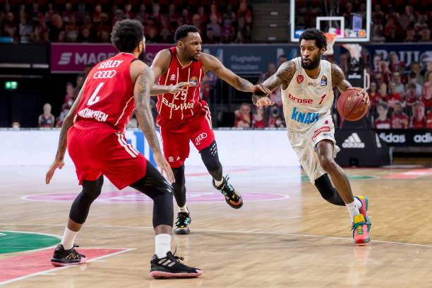 赛季的进攻 赛季的进攻