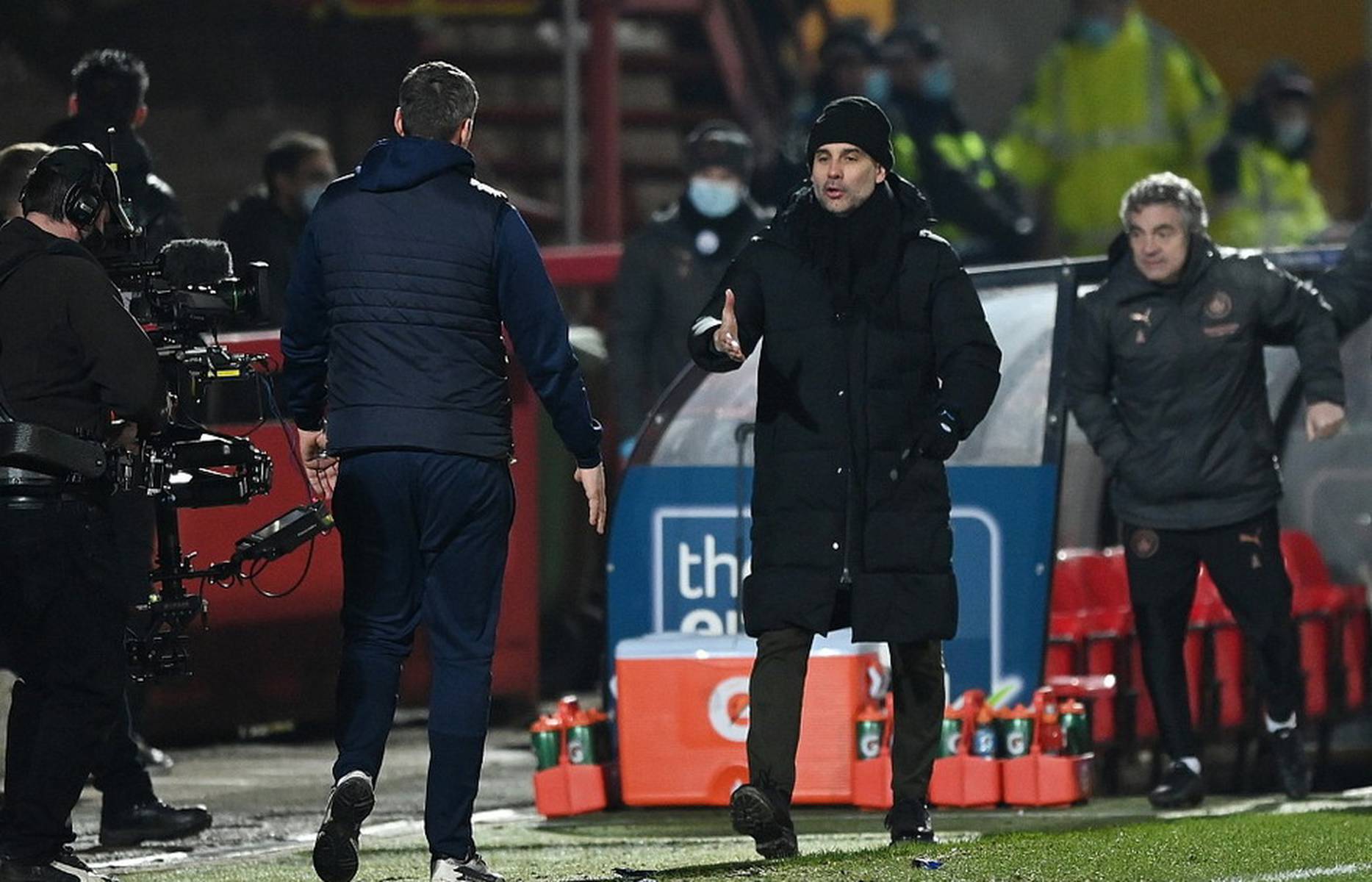 效的逼抢战 效的逼抢战