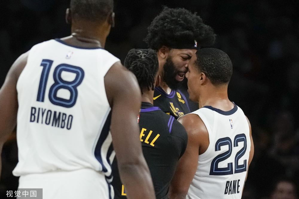 詹姆斯作为 詹姆斯作为