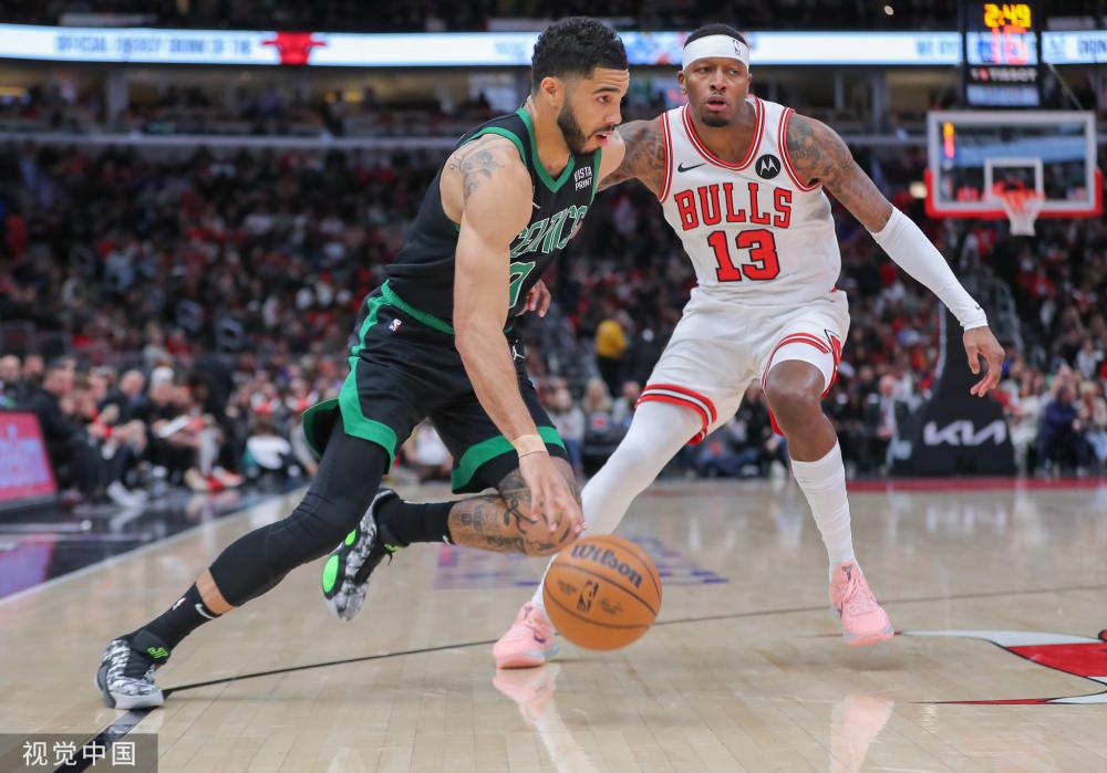 里夫斯与詹 里夫斯与詹