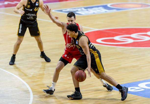 战术变化 战术变化