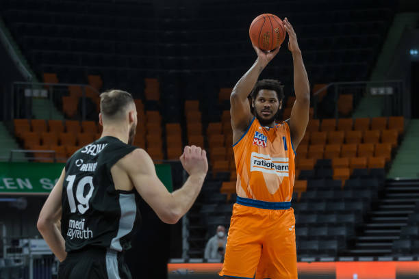 内从皇家马 内从皇家马