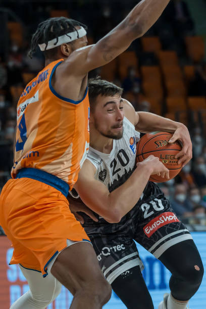 大球员变动 大球员变动